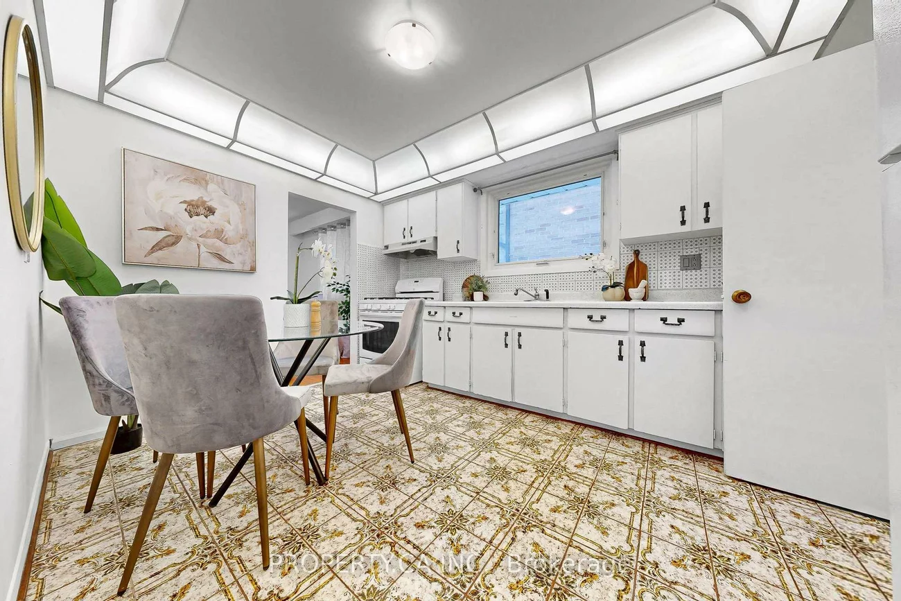 47, Greendowns, Scarborough Village, Toronto