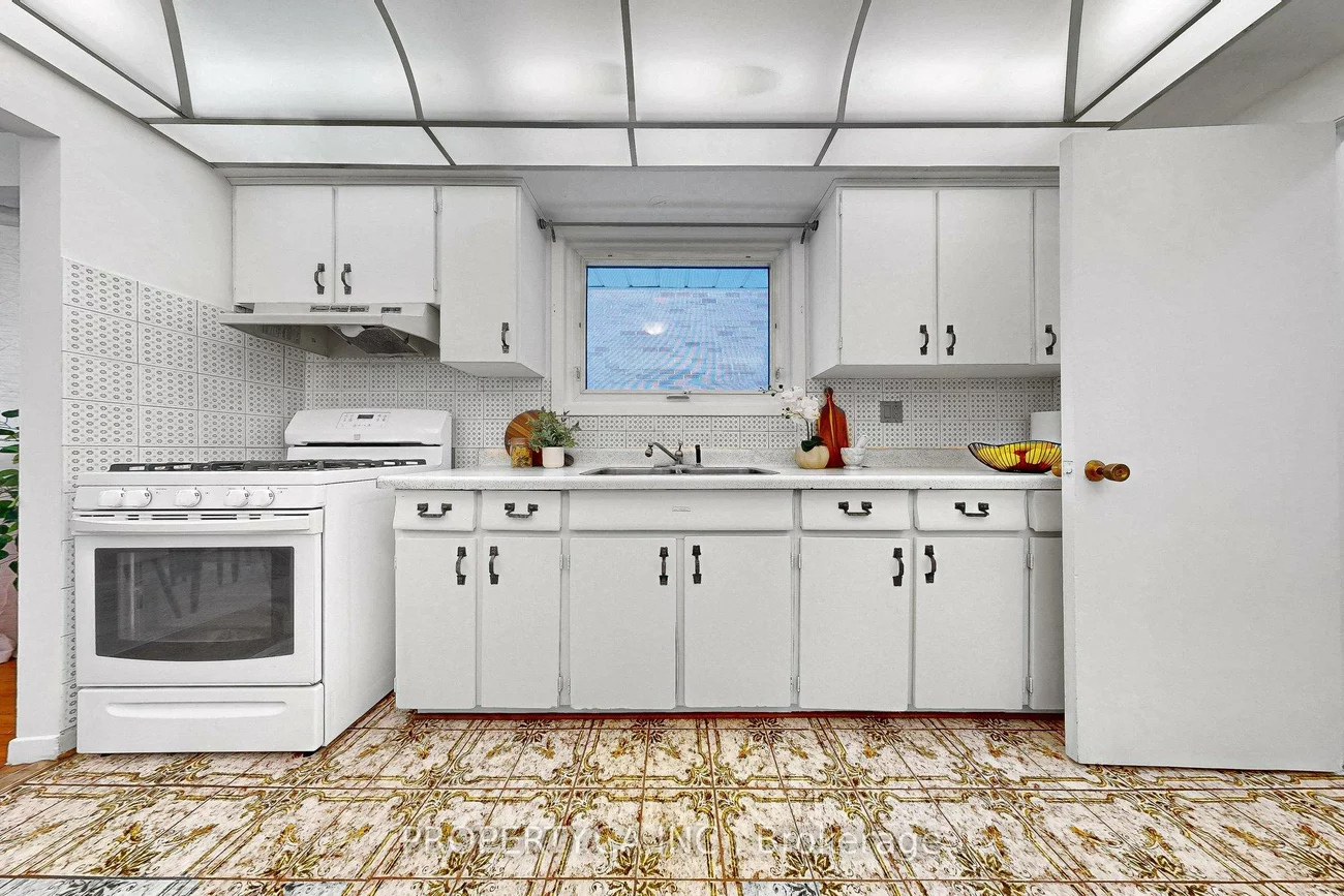 47, Greendowns, Scarborough Village, Toronto