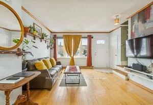 740, Kennedy, Ionview, Toronto