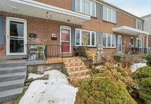 740, Kennedy, Ionview, Toronto