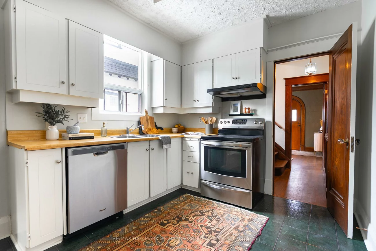 226, Glen Manor, The Beaches, Toronto