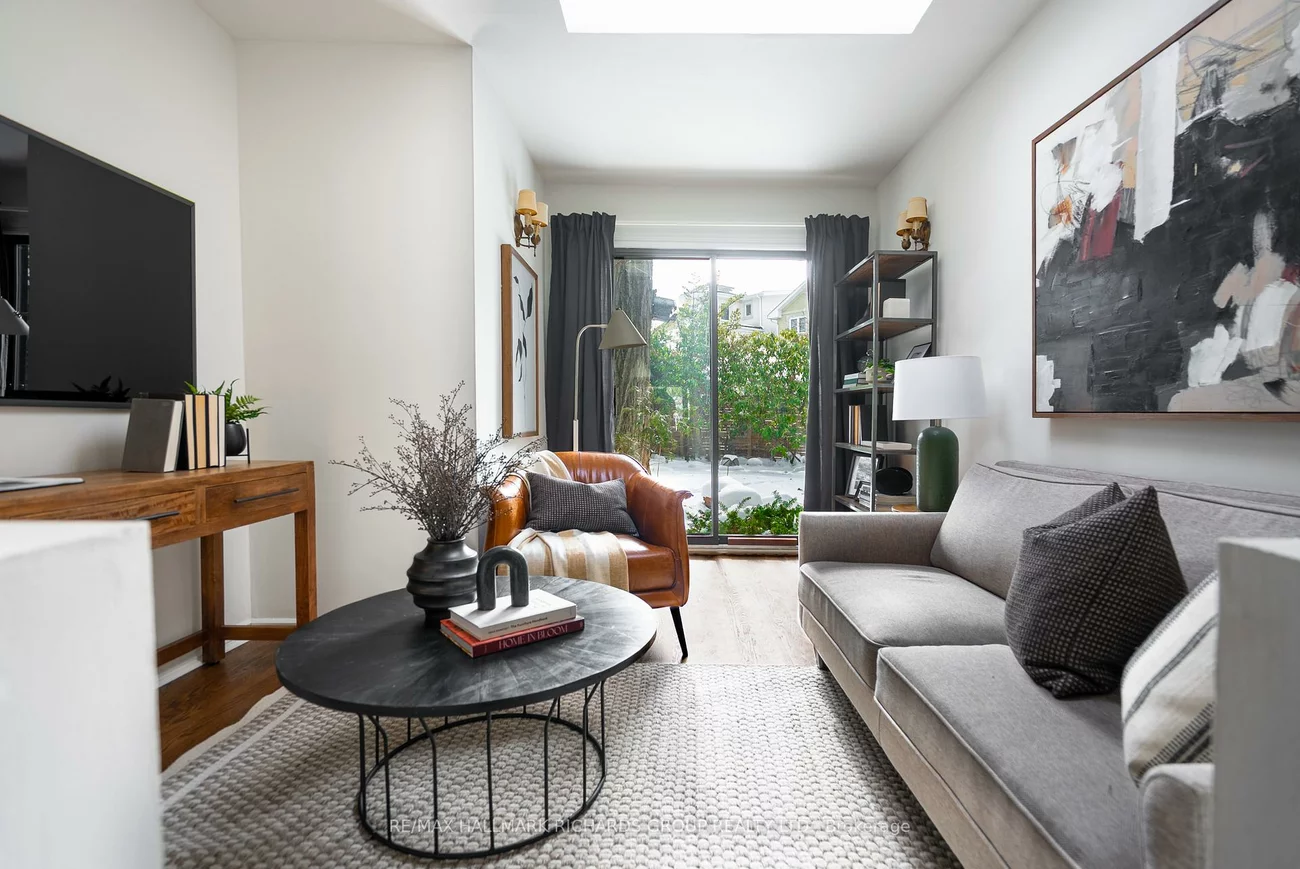 226, Glen Manor, The Beaches, Toronto