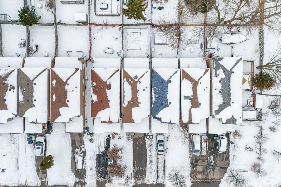 14, Mansewood, West Hill, Toronto