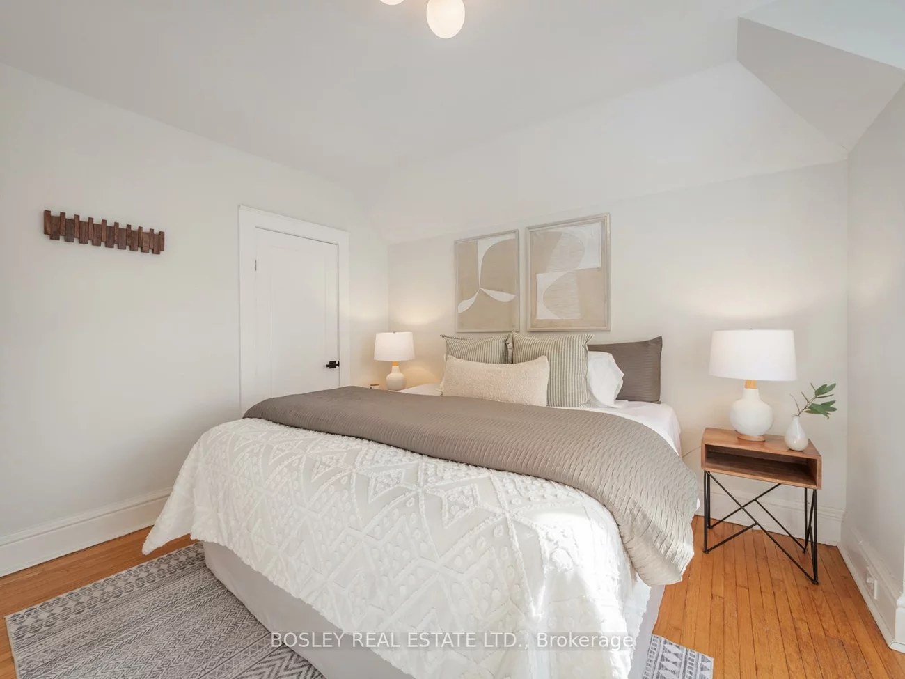 43, Bellefair, The Beaches, Toronto