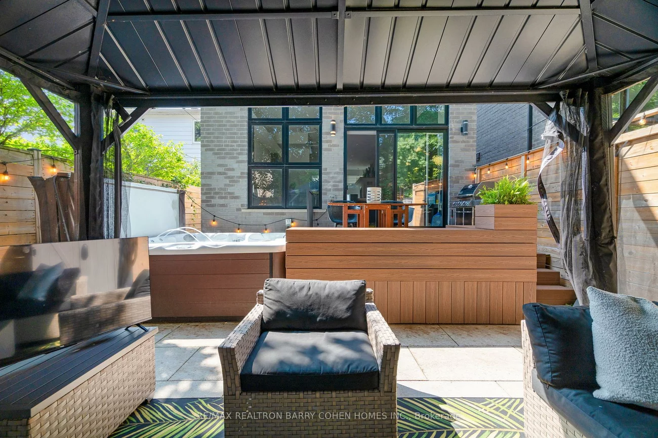 149A, Westbourne, Clairlea-Birchmount, Toronto