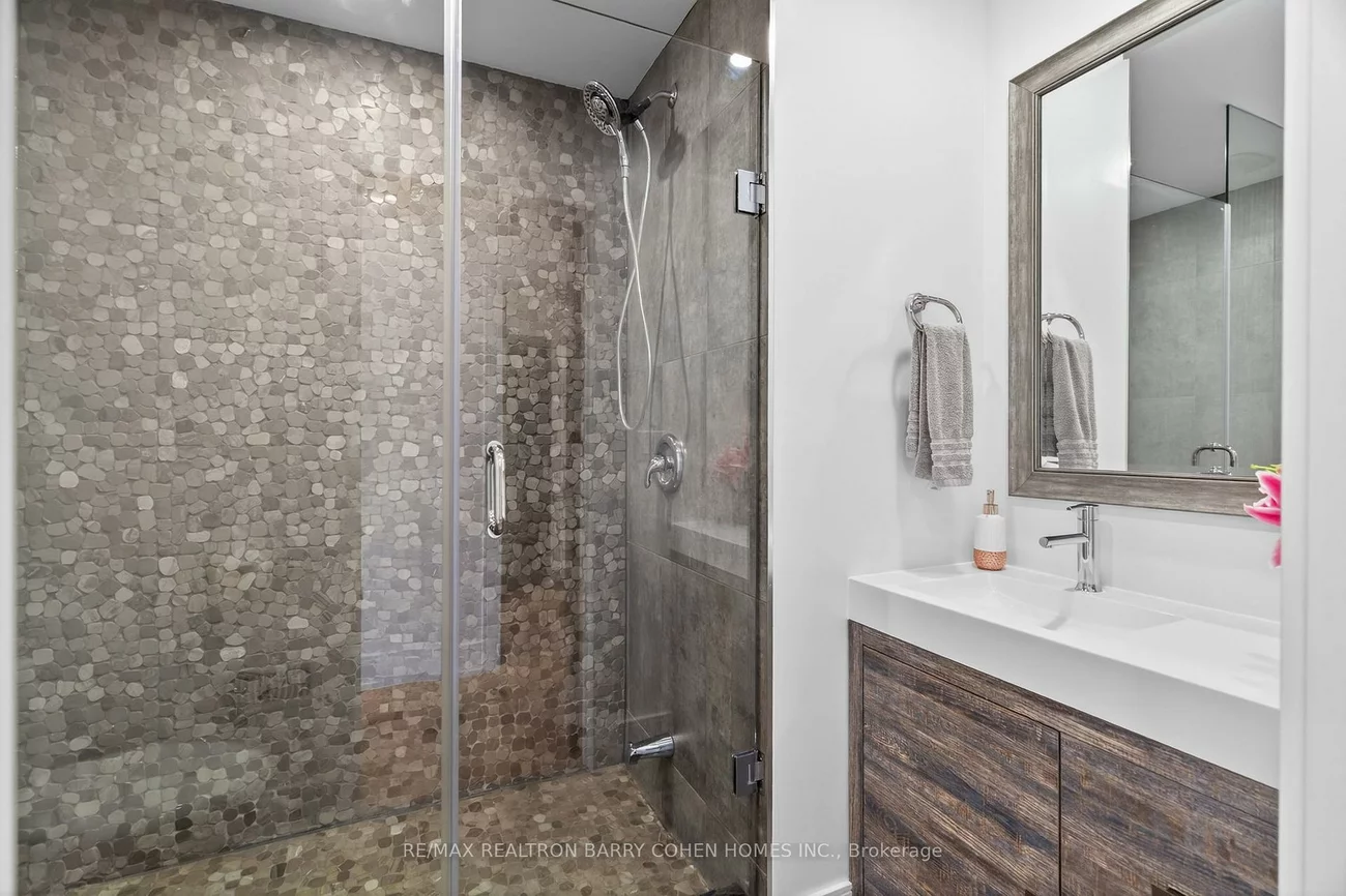 149A, Westbourne, Clairlea-Birchmount, Toronto