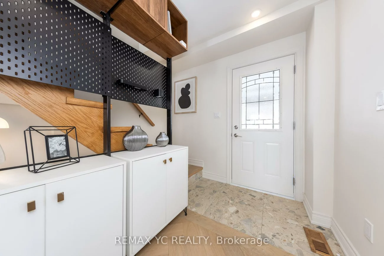 87, Woodfern, Ionview, Toronto