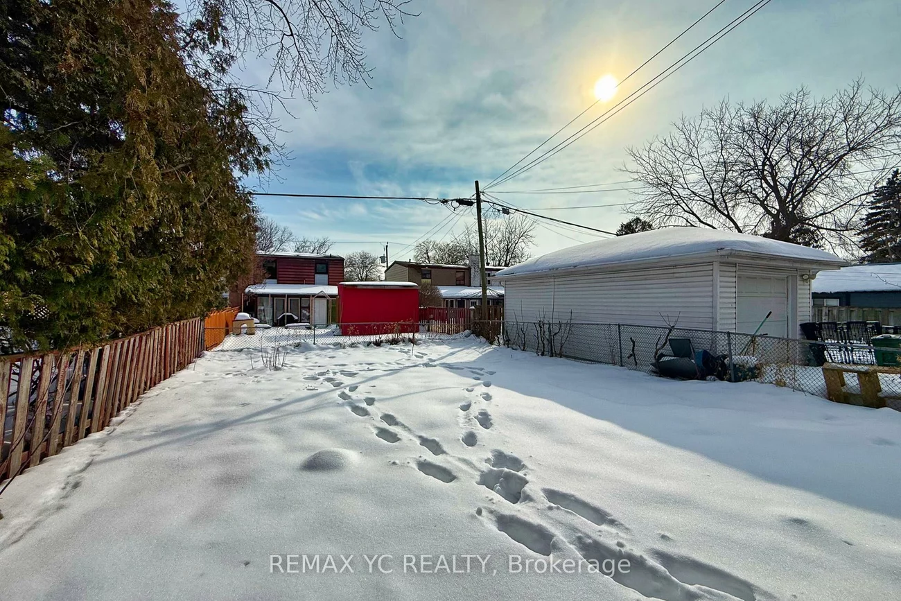 87, Woodfern, Ionview, Toronto