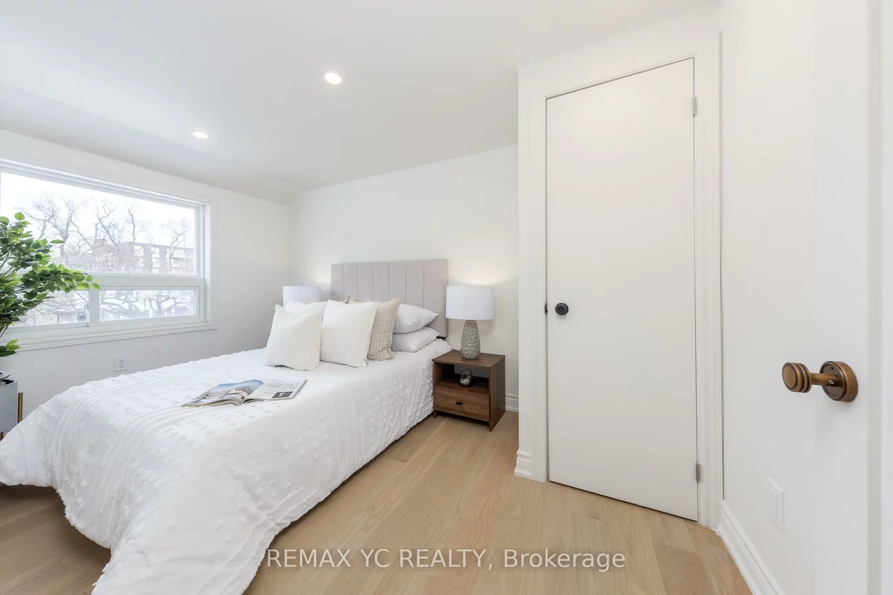 87, Woodfern, Ionview, Toronto