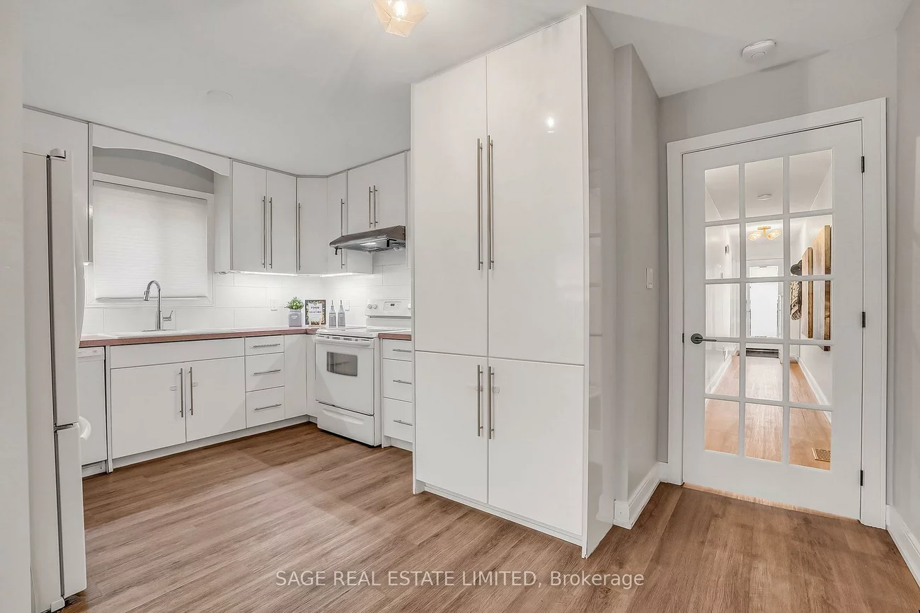 78, Heale, Birchcliffe-Cliffside, Toronto