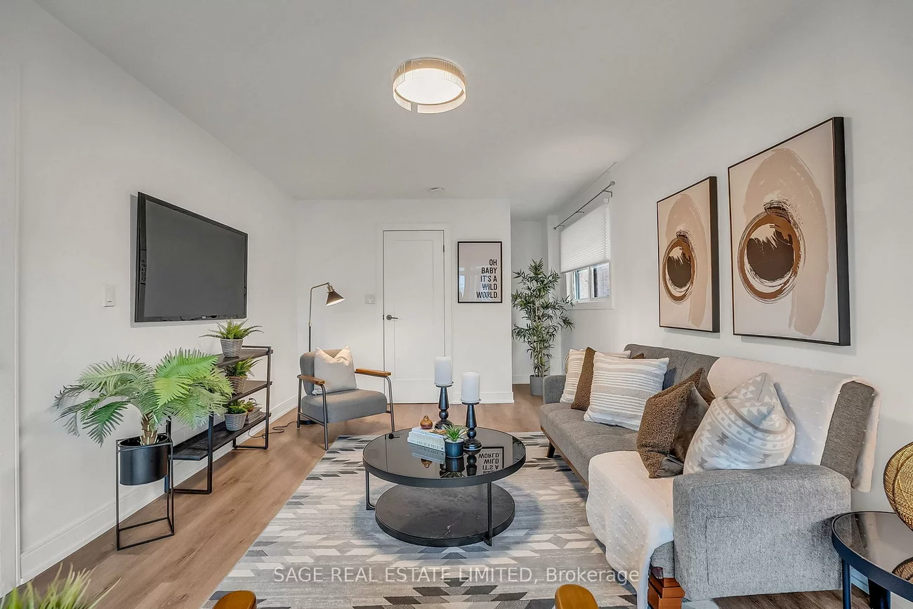 78, Heale, Birchcliffe-Cliffside, Toronto