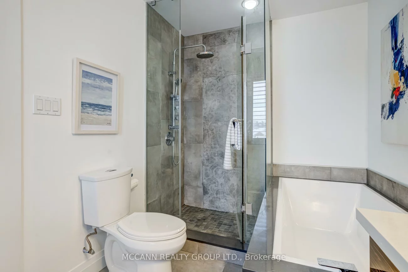 1155, Greenwood, East York, Toronto