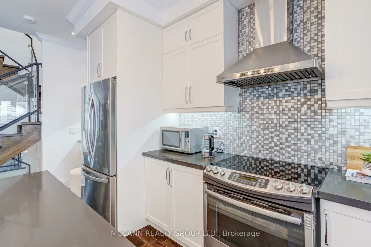 1155, Greenwood, East York, Toronto