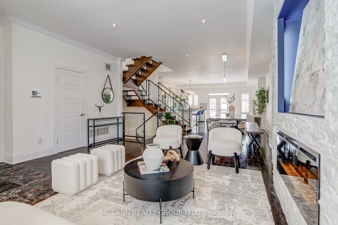 1155, Greenwood, East York, Toronto