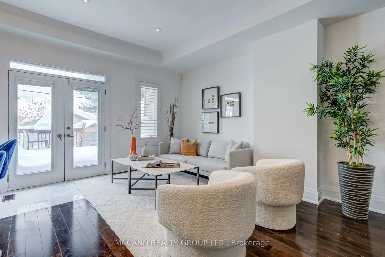 1155, Greenwood, East York, Toronto