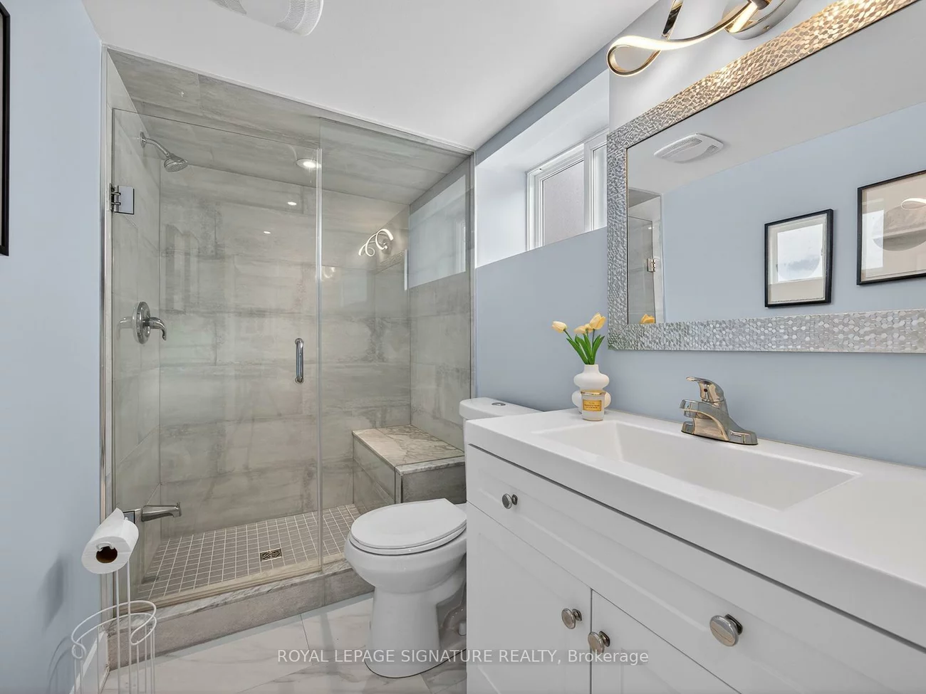 43, Angora, Woburn, Toronto