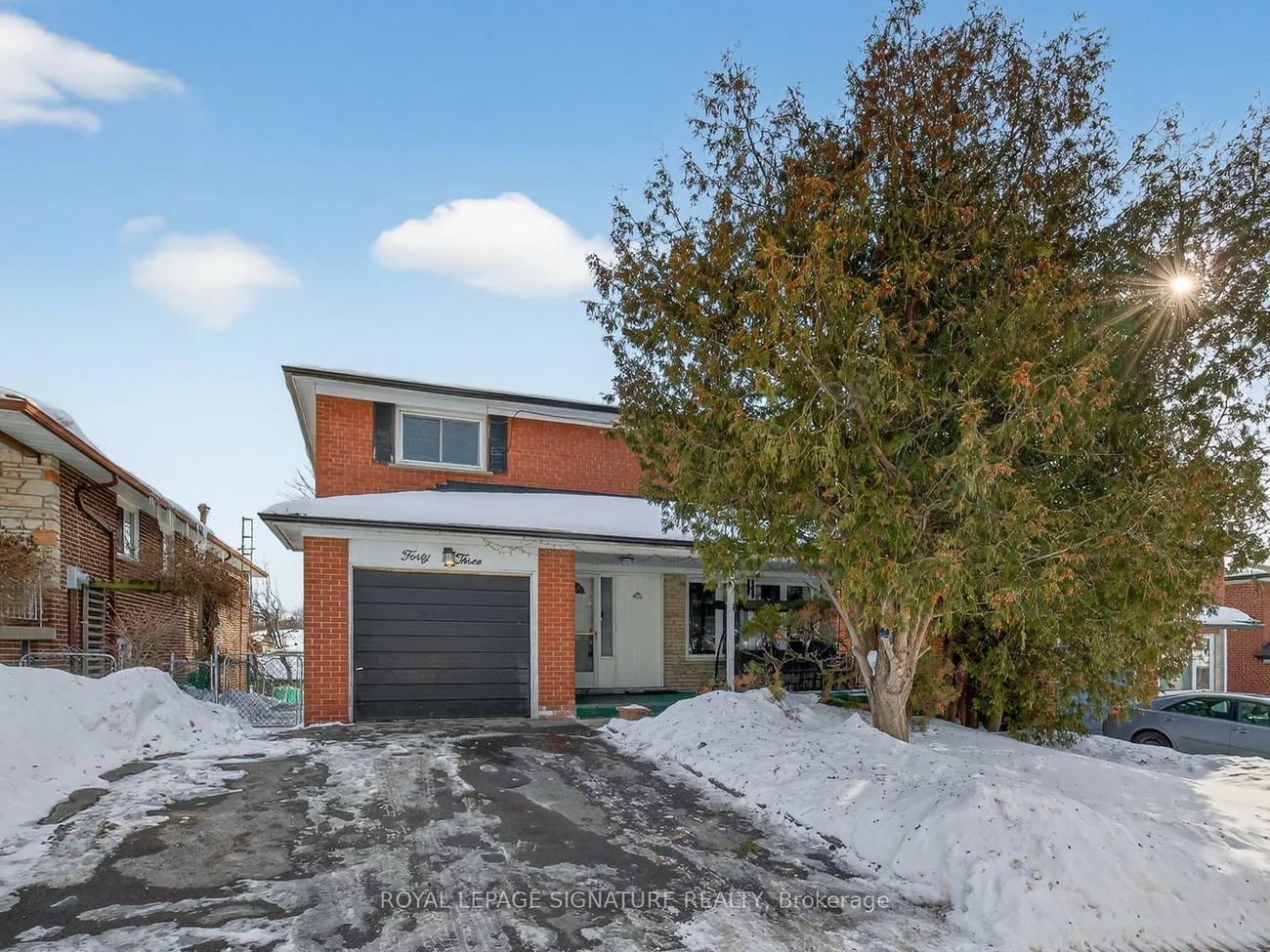 43, Angora, Woburn, Toronto