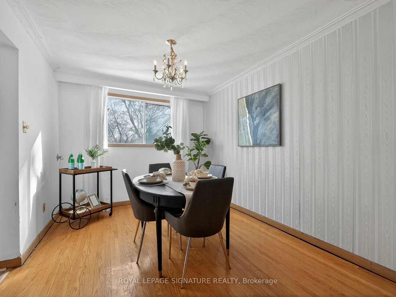 43, Angora, Woburn, Toronto