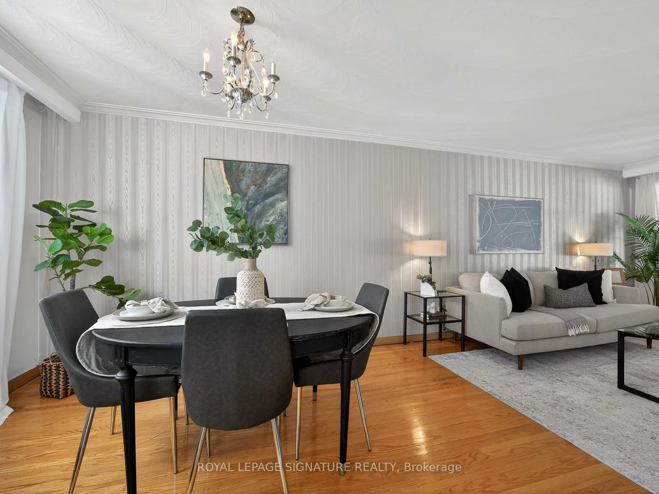 43, Angora, Woburn, Toronto