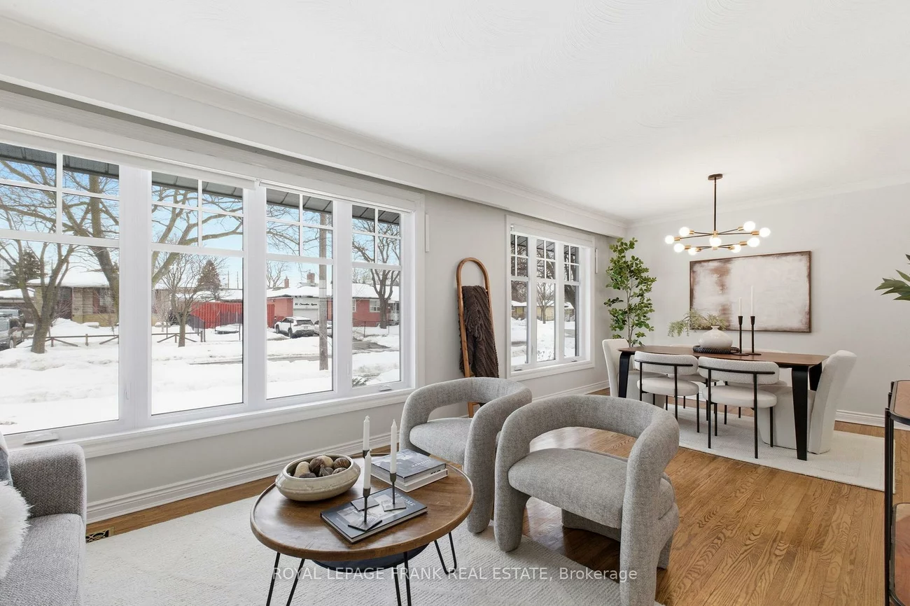 86, Clementine, Woburn, Toronto