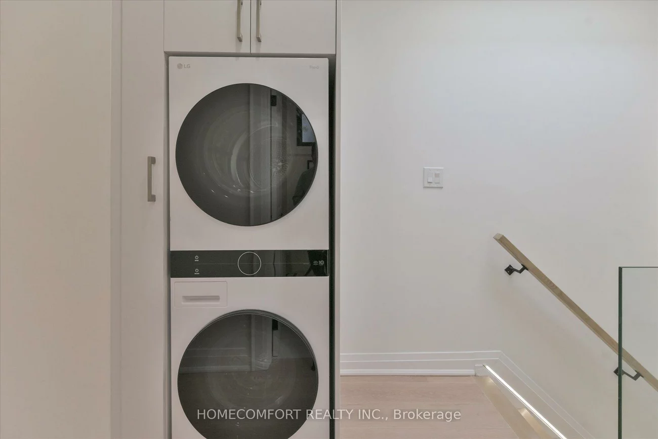 192, Waverley, The Beaches, Toronto