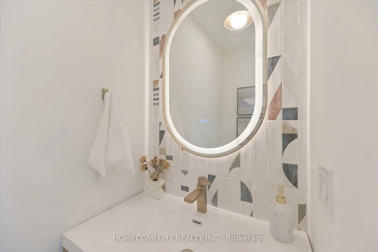 192, Waverley, The Beaches, Toronto