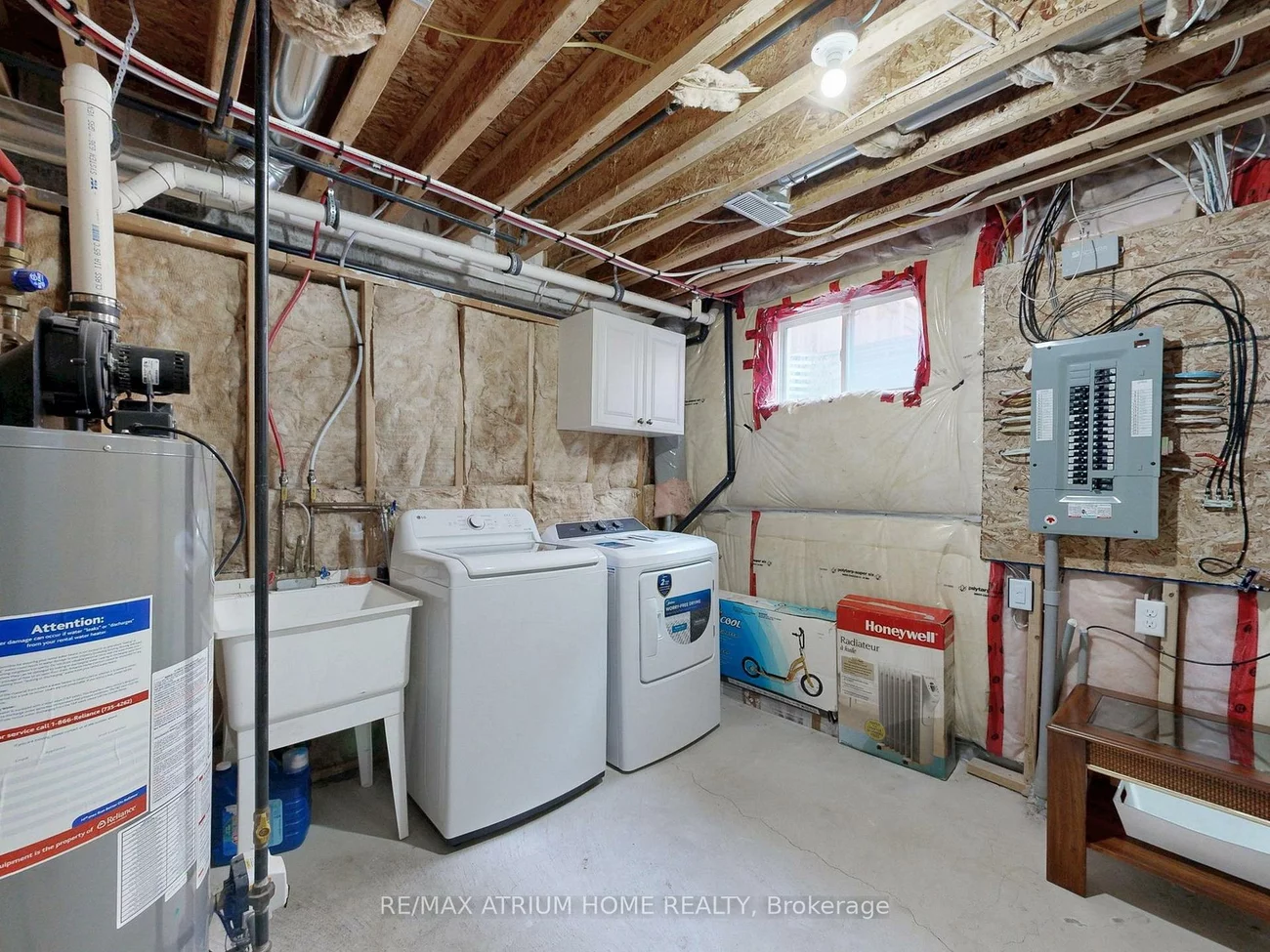 17, Kawneer, Dorset Park, Toronto