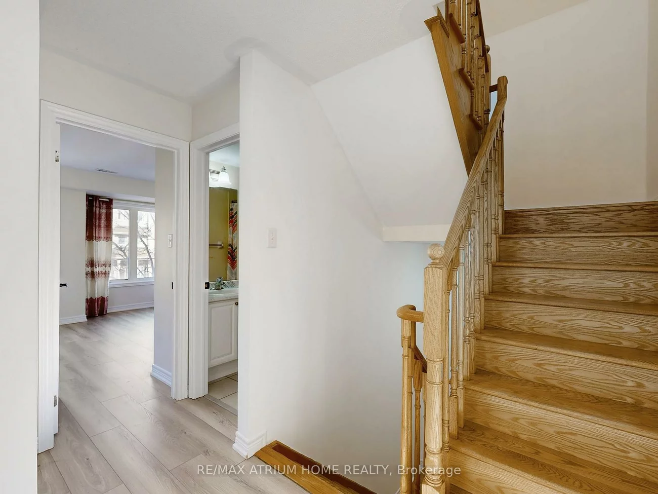 17, Kawneer, Dorset Park, Toronto