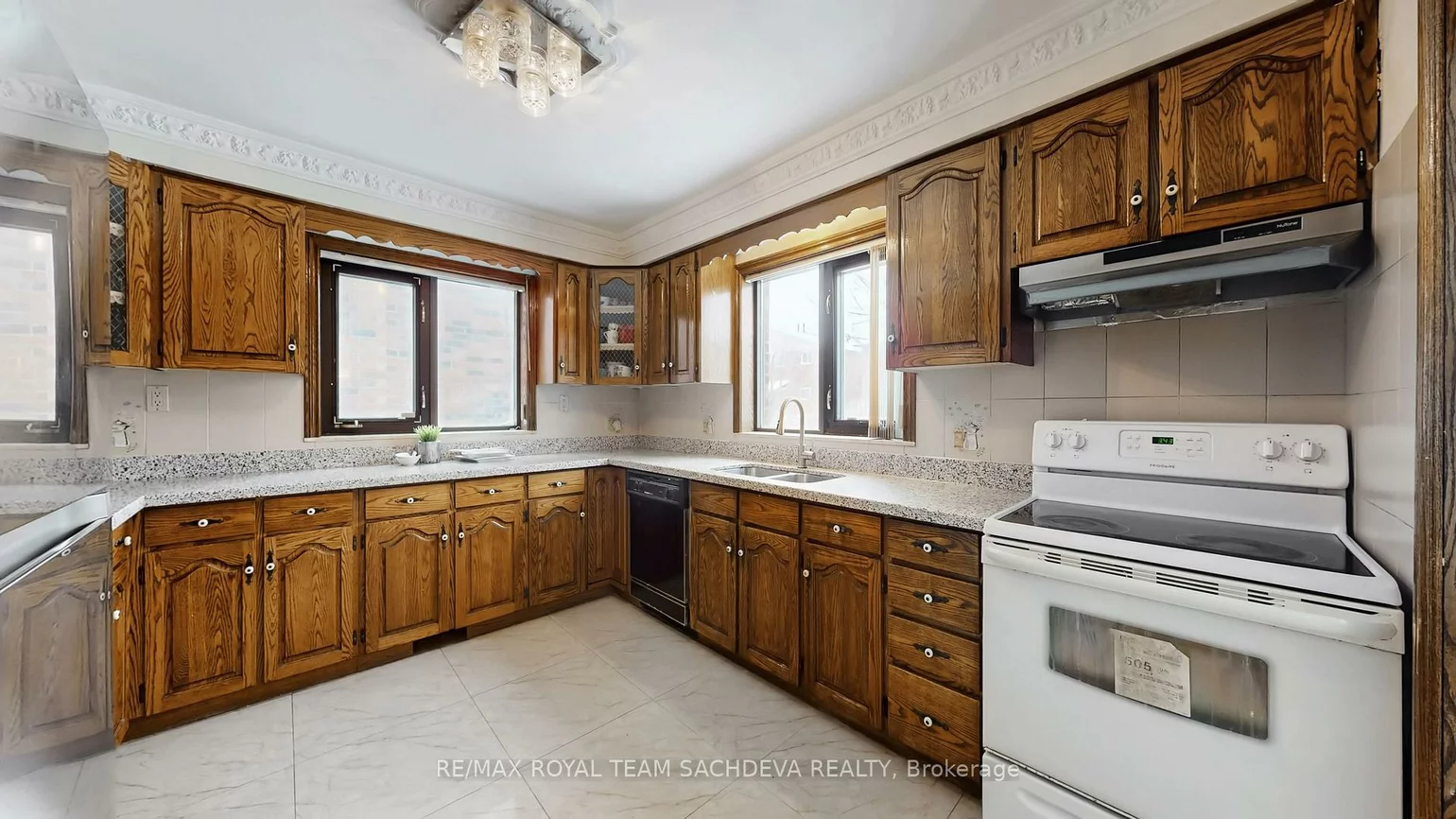 24, Bellbrook, L'Amoreaux, Toronto