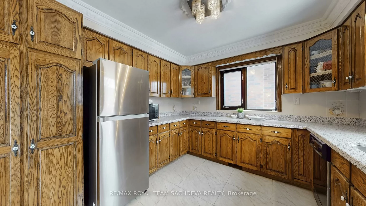 24, Bellbrook, L'Amoreaux, Toronto