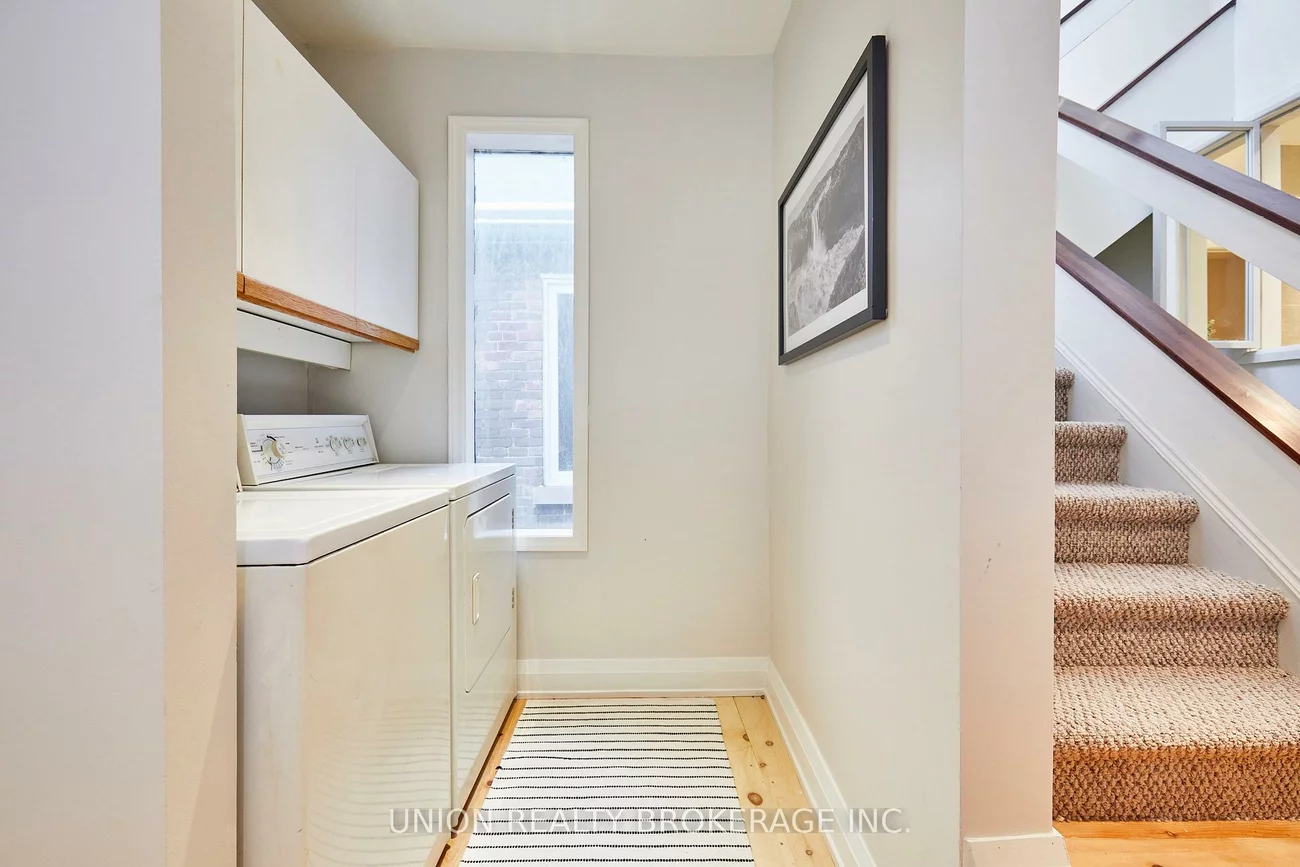 158, Heward, South Riverdale, Toronto