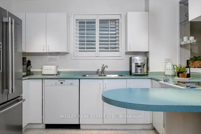 25, Harriet, South Riverdale, Toronto