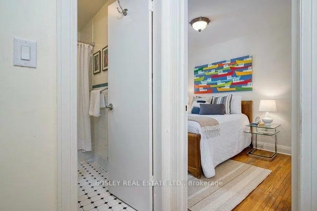 25, Harriet, South Riverdale, Toronto