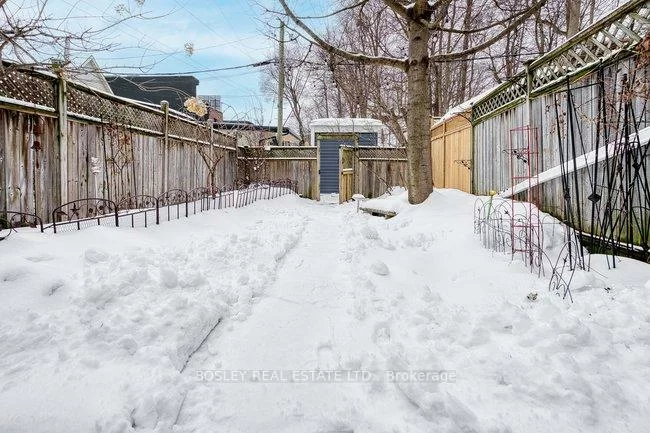 25, Harriet, South Riverdale, Toronto