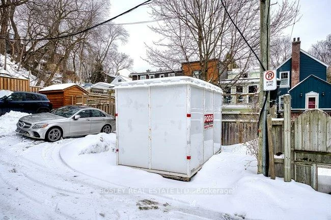 25, Harriet, South Riverdale, Toronto