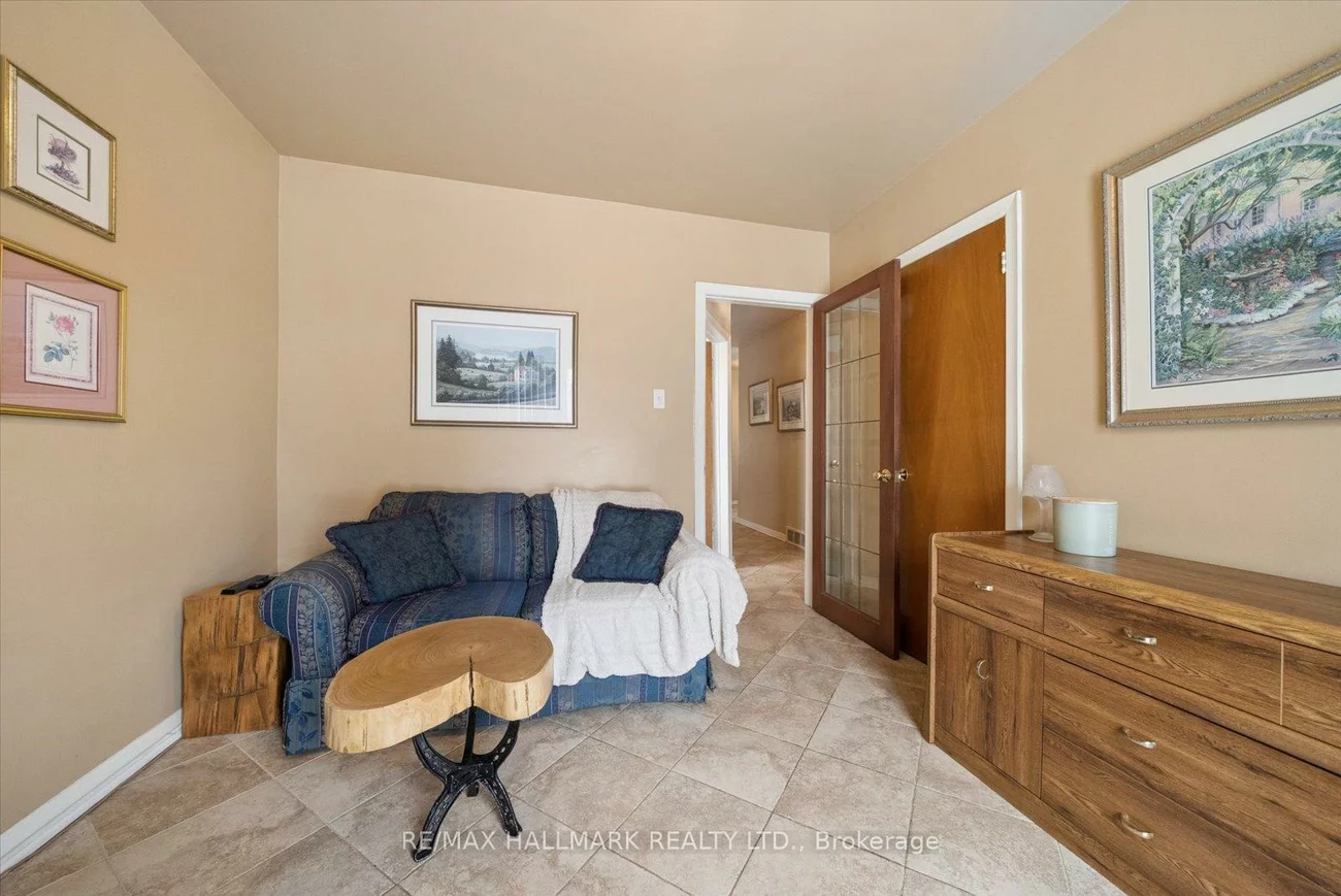 7, Rutledge, Eglinton East, Toronto