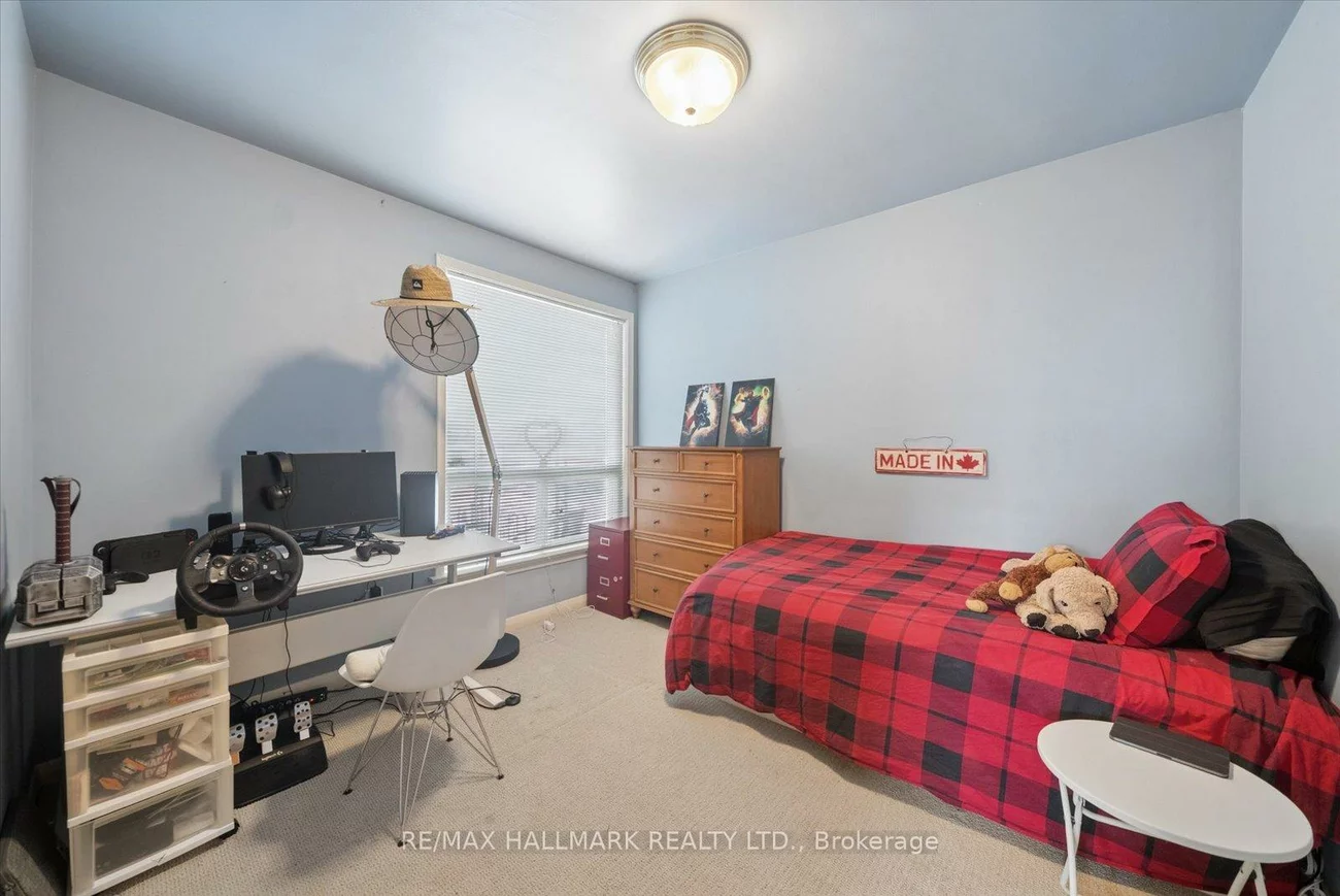 7, Rutledge, Eglinton East, Toronto