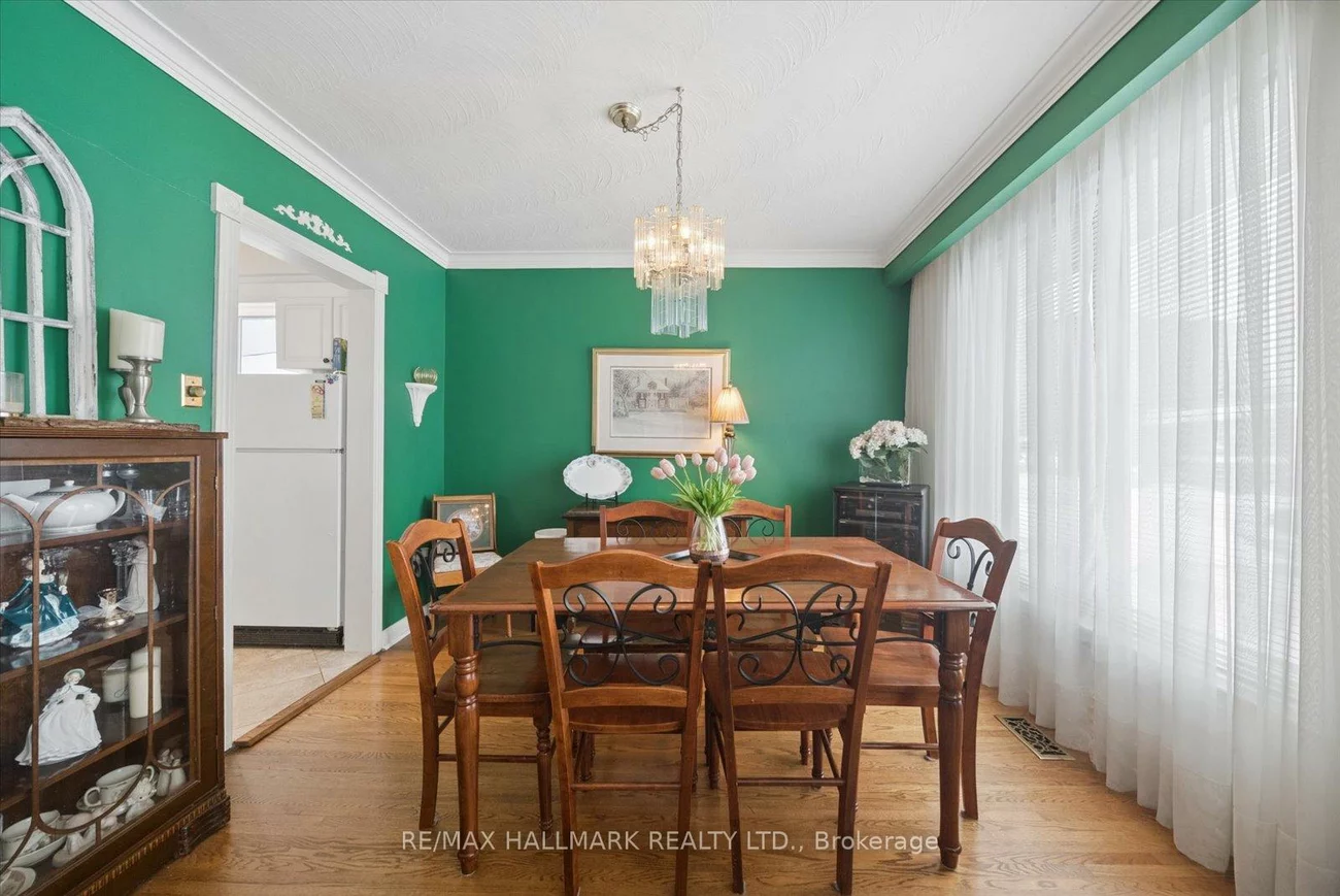 7, Rutledge, Eglinton East, Toronto