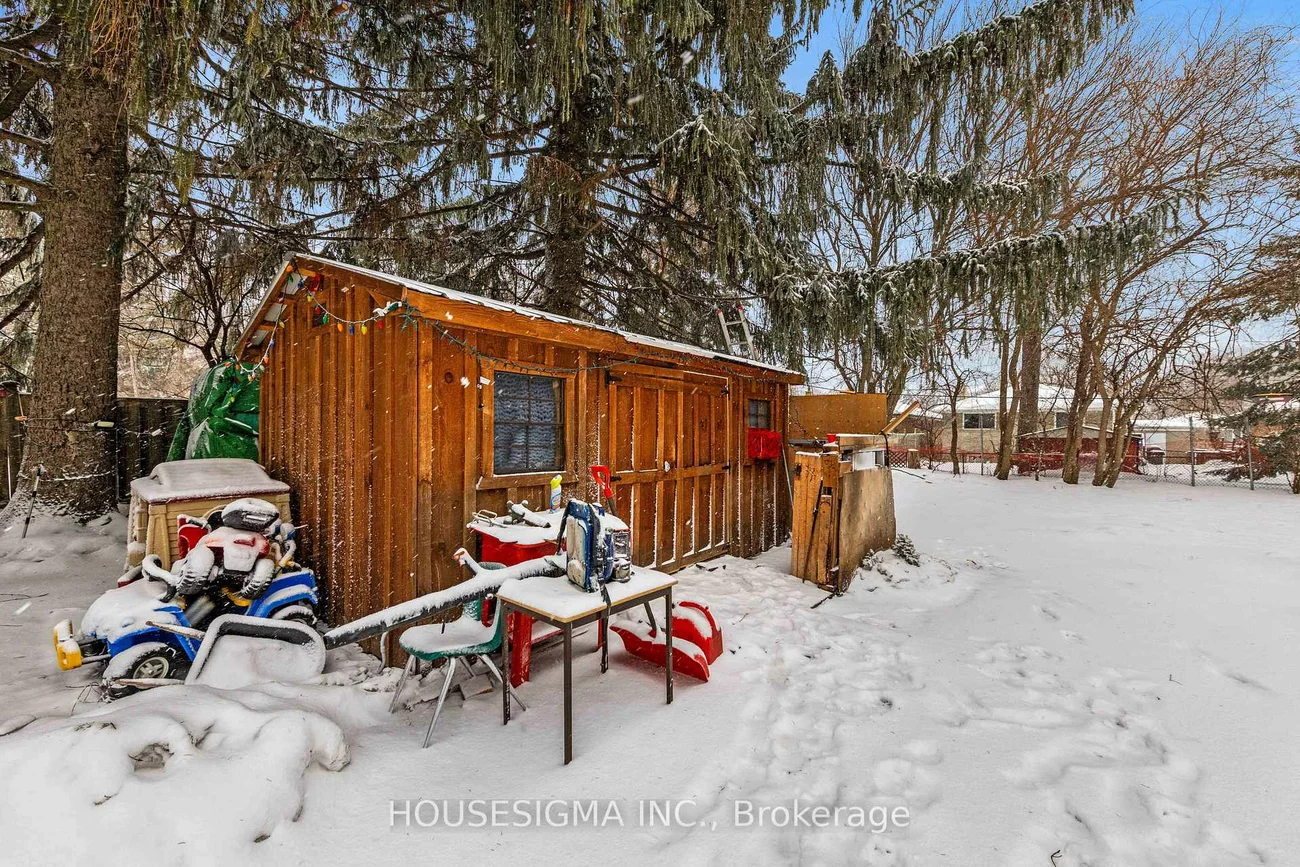 127, Kitchener, West Hill, Toronto