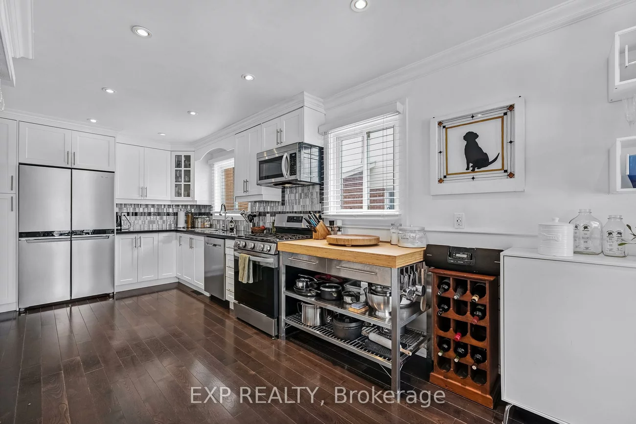 29, Golders Green, Rouge E10, Toronto