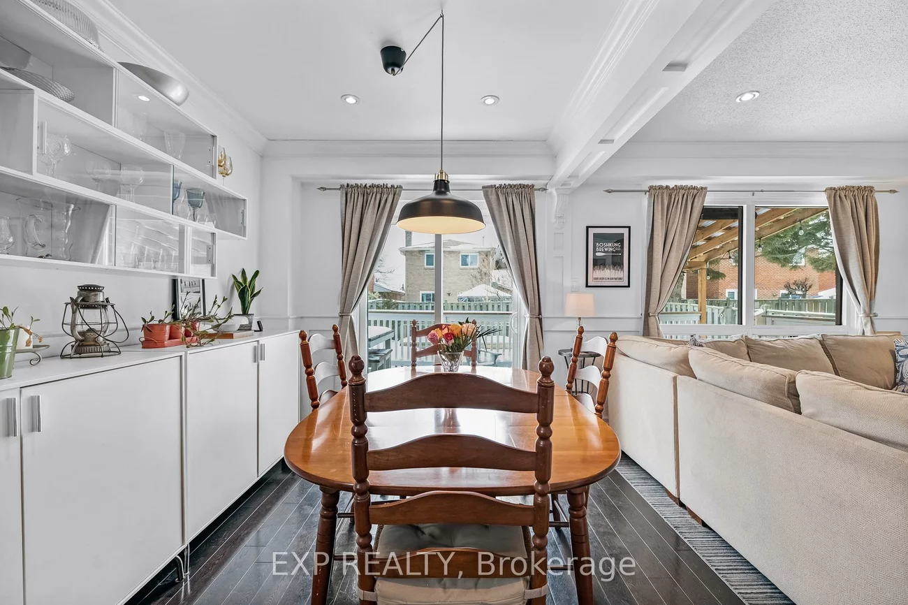 29, Golders Green, Rouge E10, Toronto