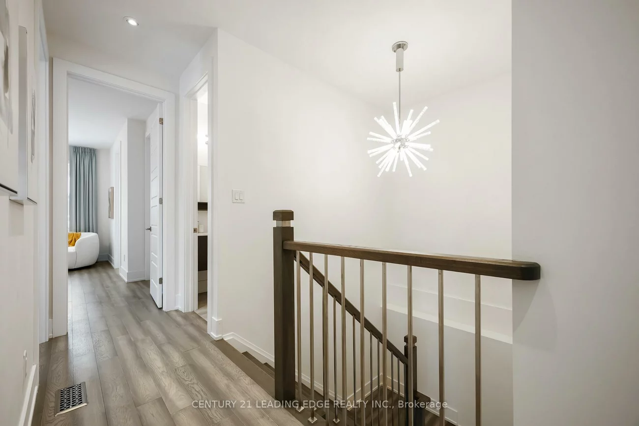 43, Glenburn, O'Connor-Parkview, Toronto