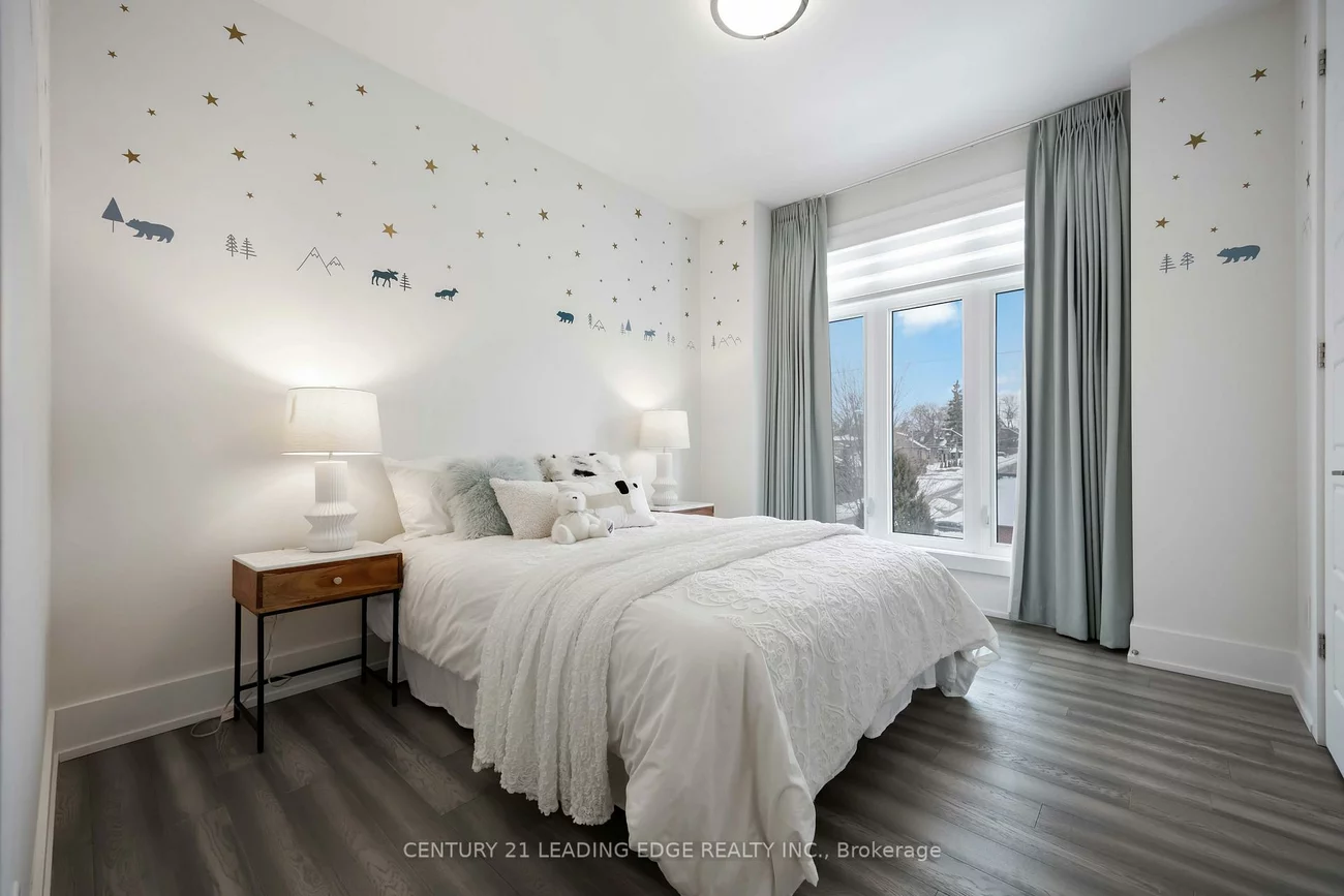 43, Glenburn, O'Connor-Parkview, Toronto