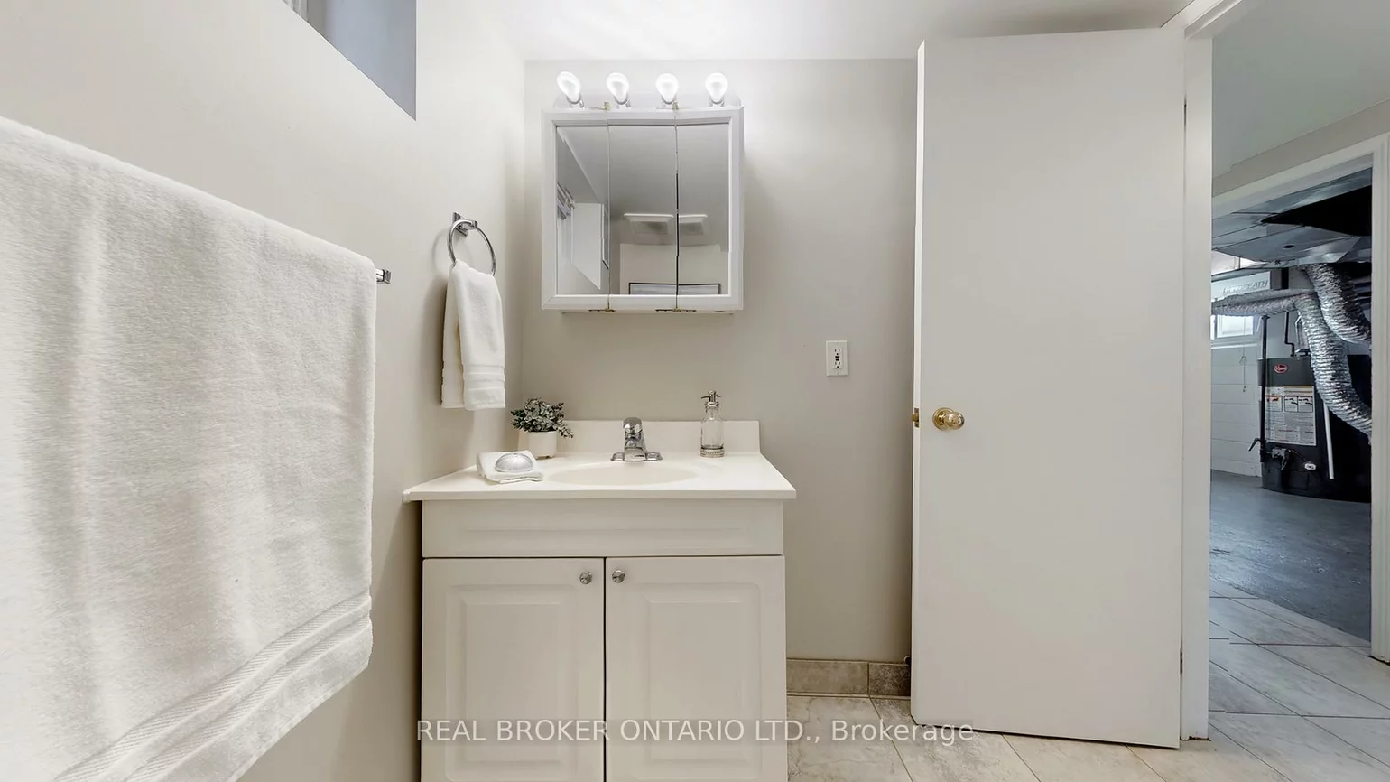 128, Canlish, Dorset Park, Toronto