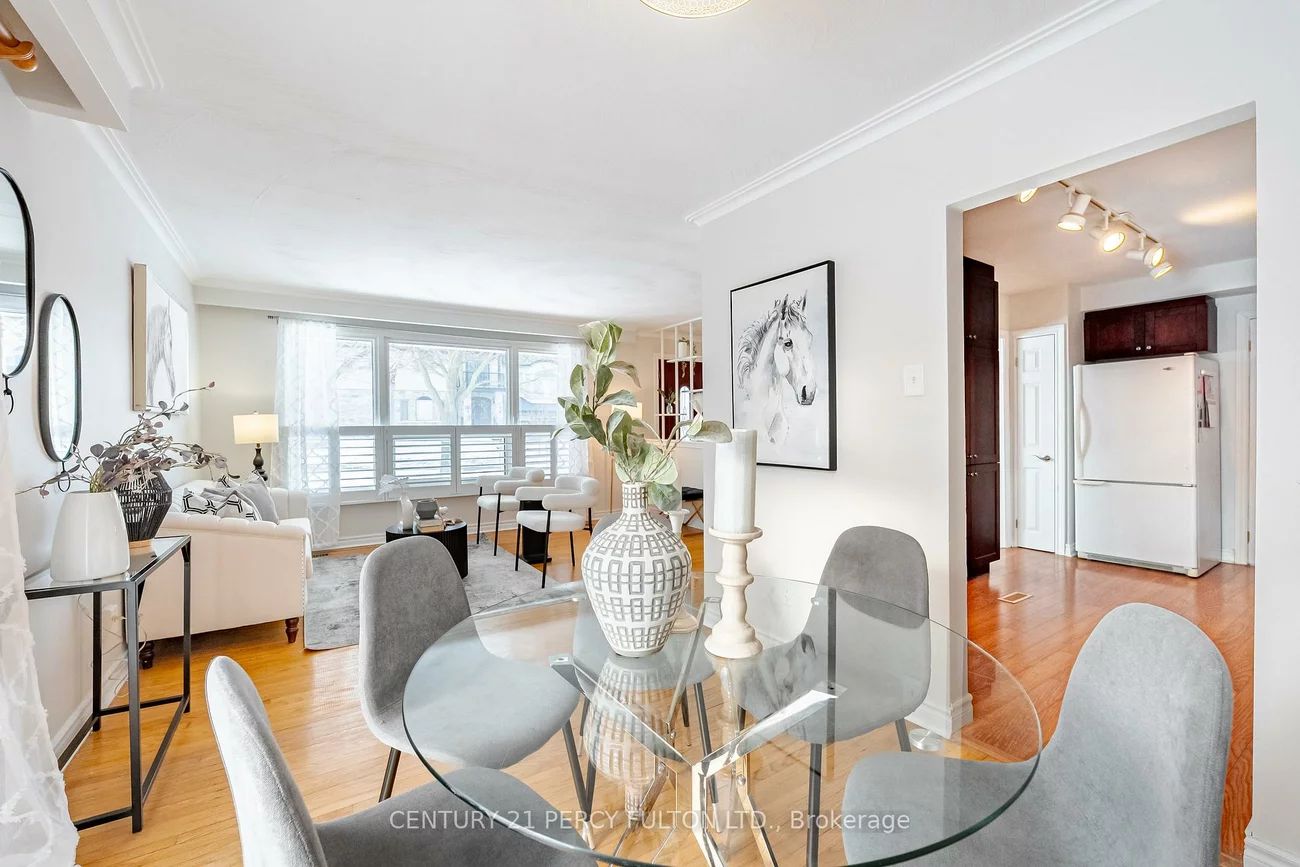 1, Marcella, Woburn, Toronto