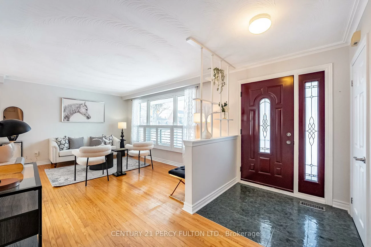 1, Marcella, Woburn, Toronto