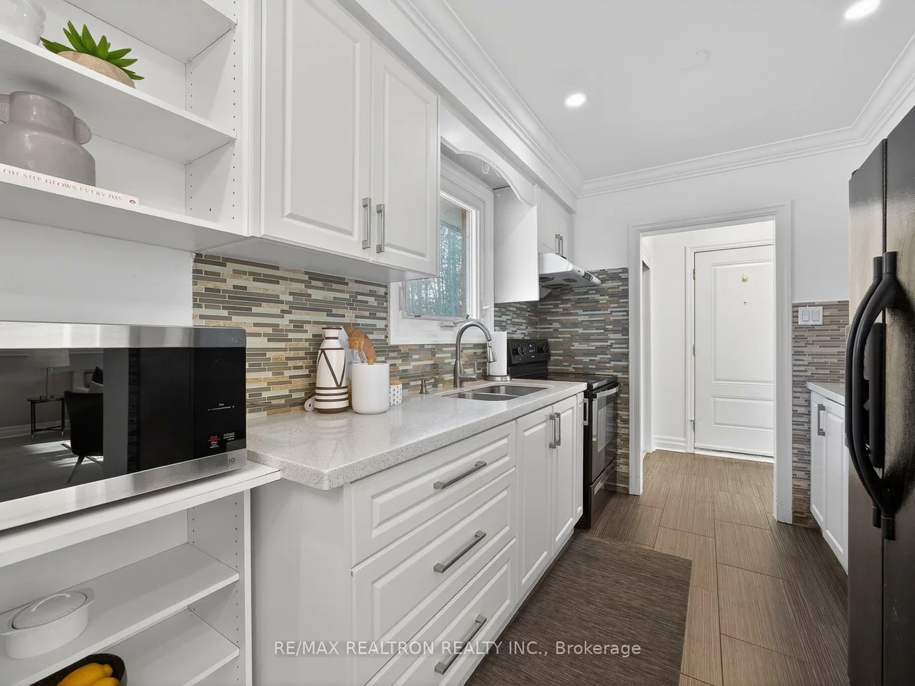 19, Shoreview, West Hill, Toronto