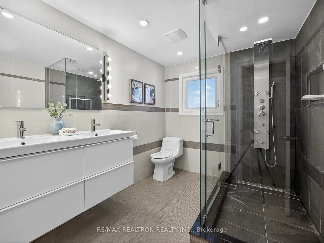 19, Shoreview, West Hill, Toronto