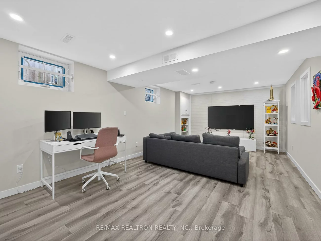 19, Shoreview, West Hill, Toronto