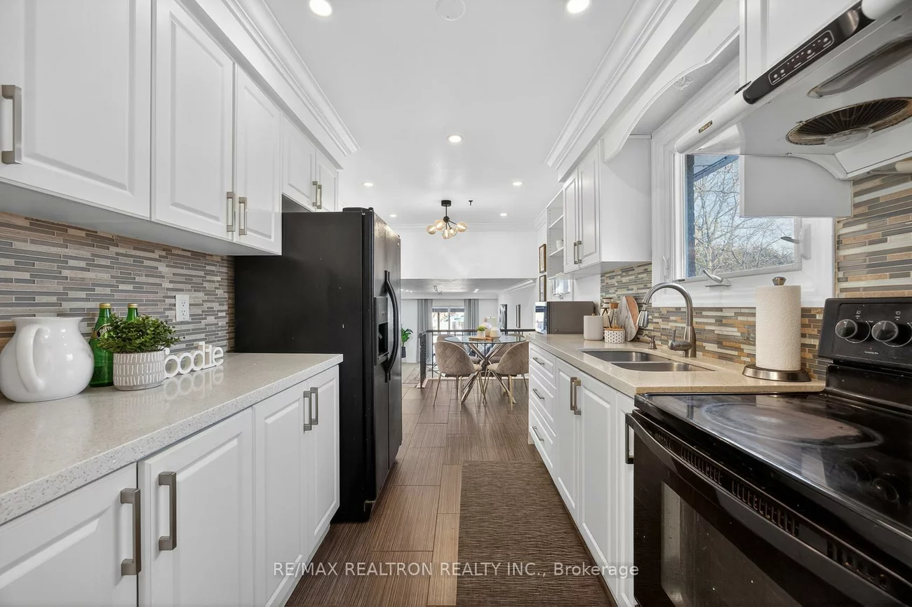 19, Shoreview, West Hill, Toronto